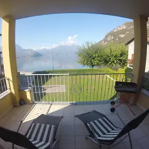 Appartement White Beach, Lierna