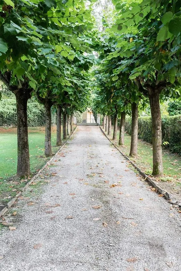 Villa Elisabeth Lierna 0*,
